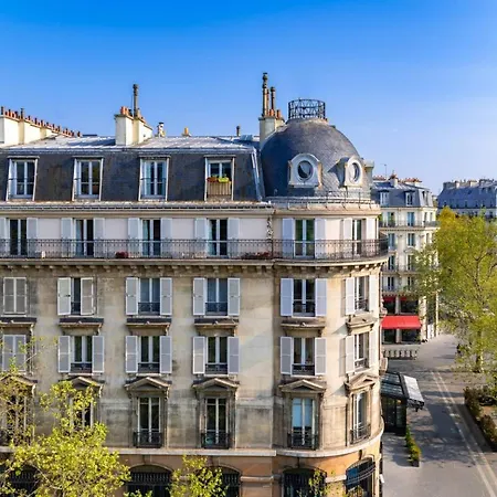 Typique Parisien Charment Апартаменты Париж